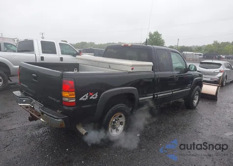2000 Chevrolet Silverado 2500 Ls из США, поврежденный, VIN 1GCGK29UXYE135561